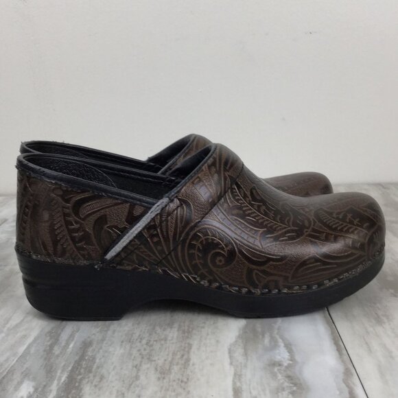 Dansko Chocolate Brown Paisley Clogs 40 - Picture 6 of 11